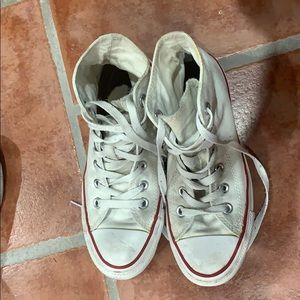 High top converse white.